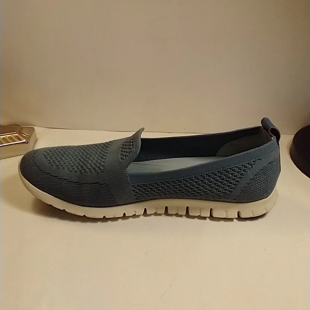 Cole Haan Zerogrand Stitchlite Blue Slip On Loafers Women's sz 8.5B